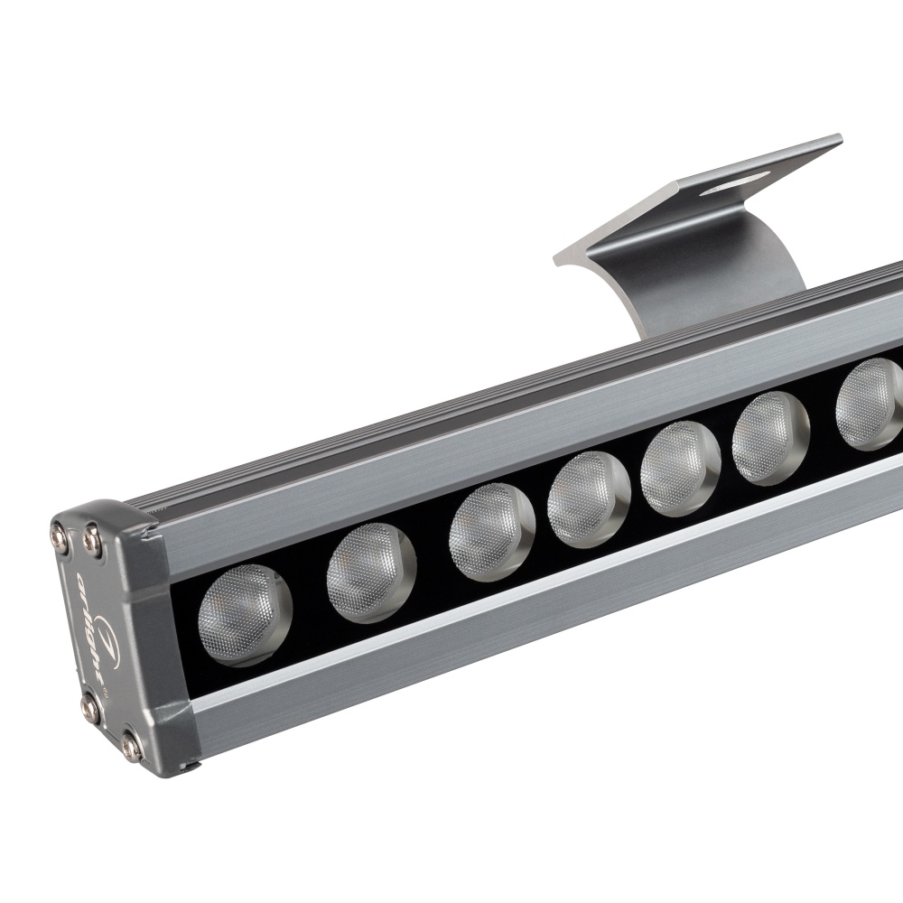 024305-1.jpg