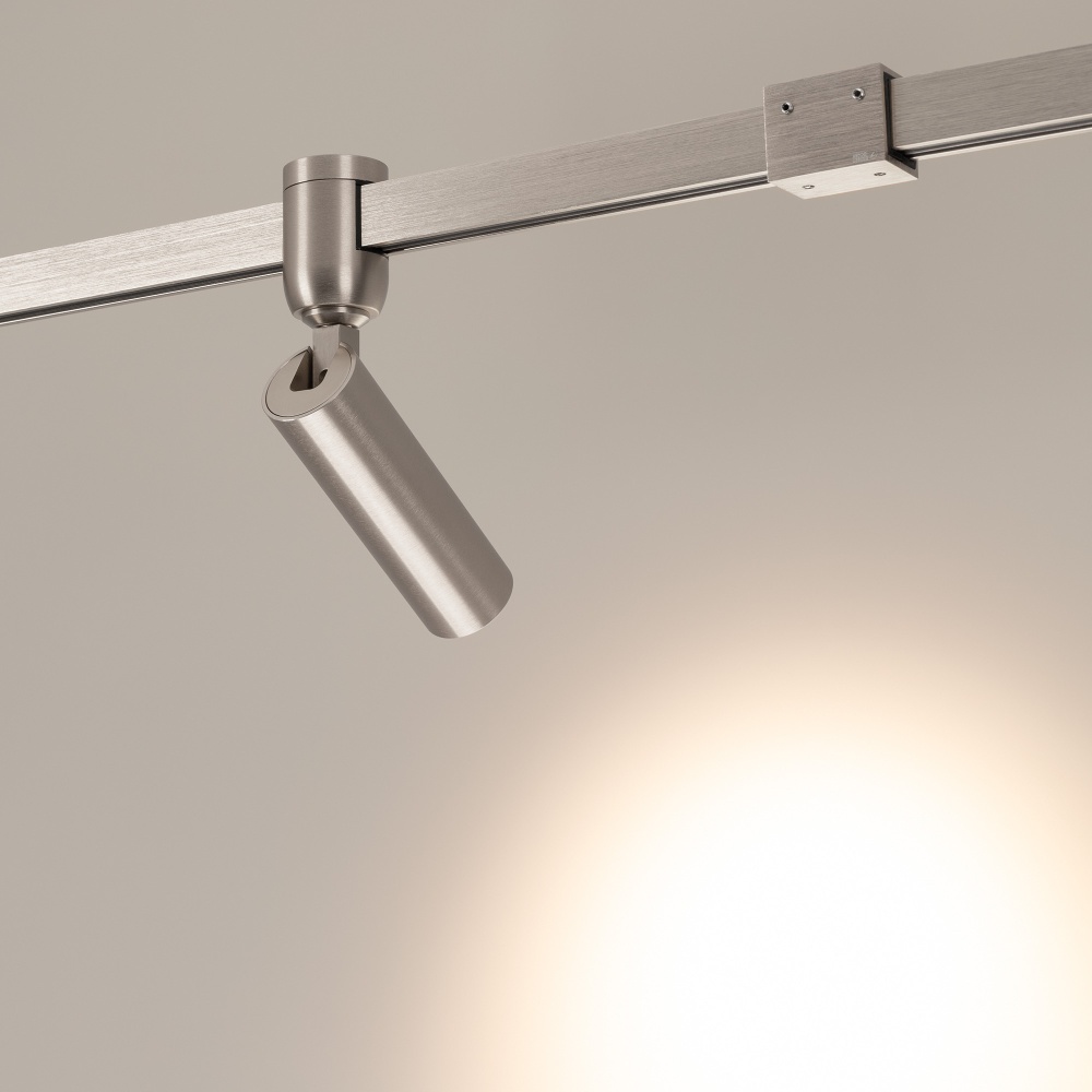 049290-7 3000 Titan.jpg