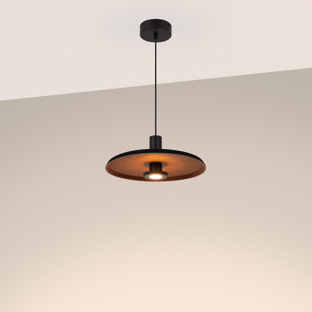 057226-1_057231 over 3000.jpg