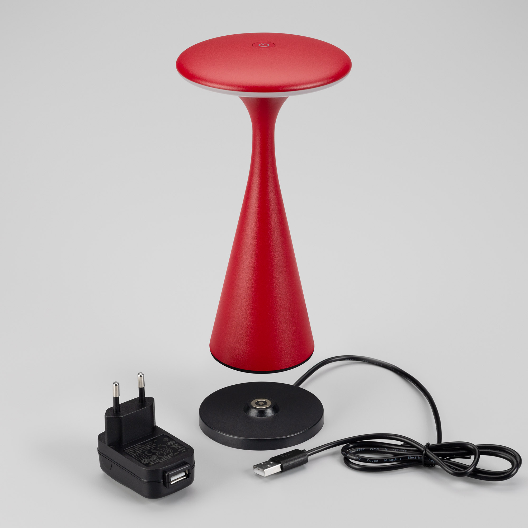 044361-9_charger.jpg