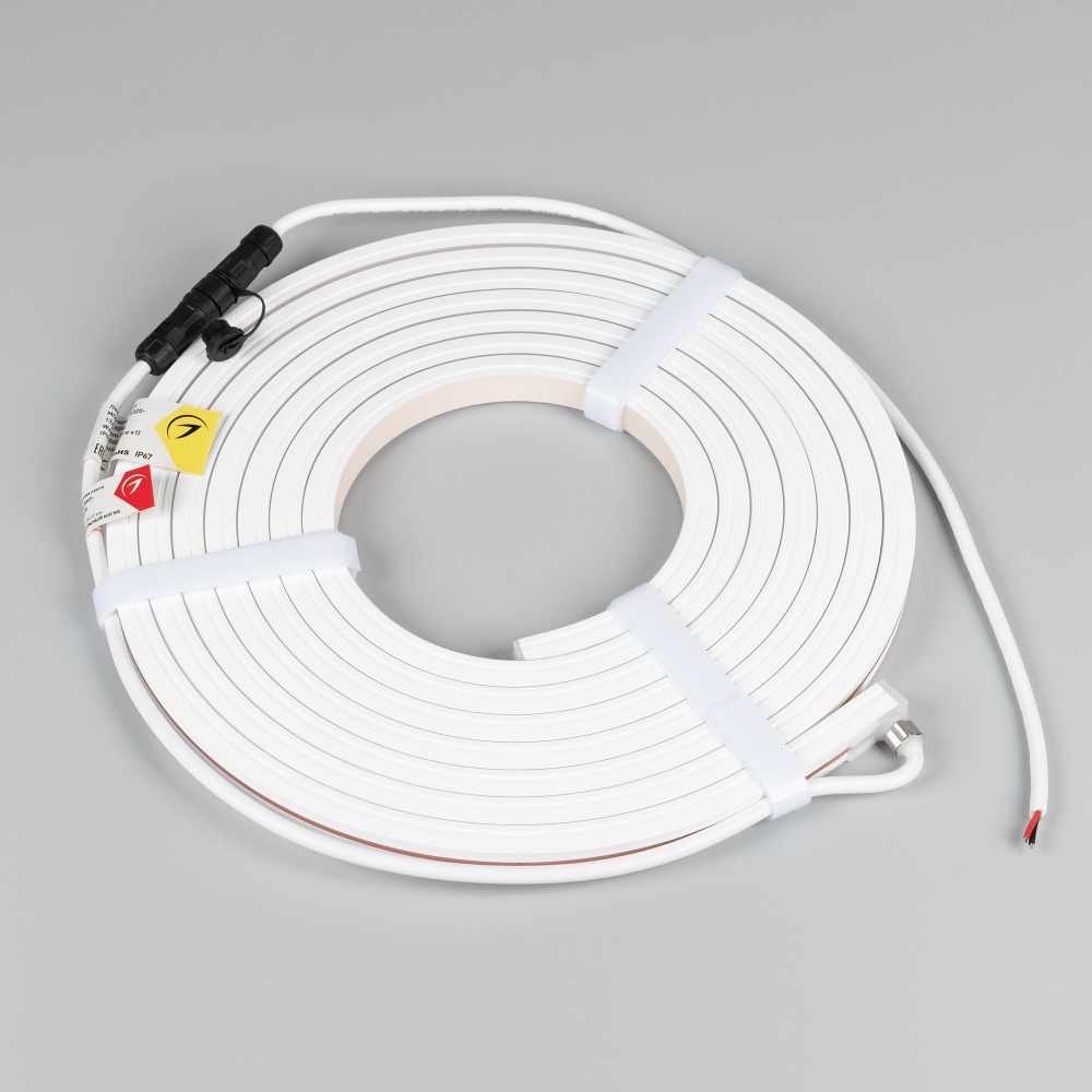 051125 -reel-1.jpg